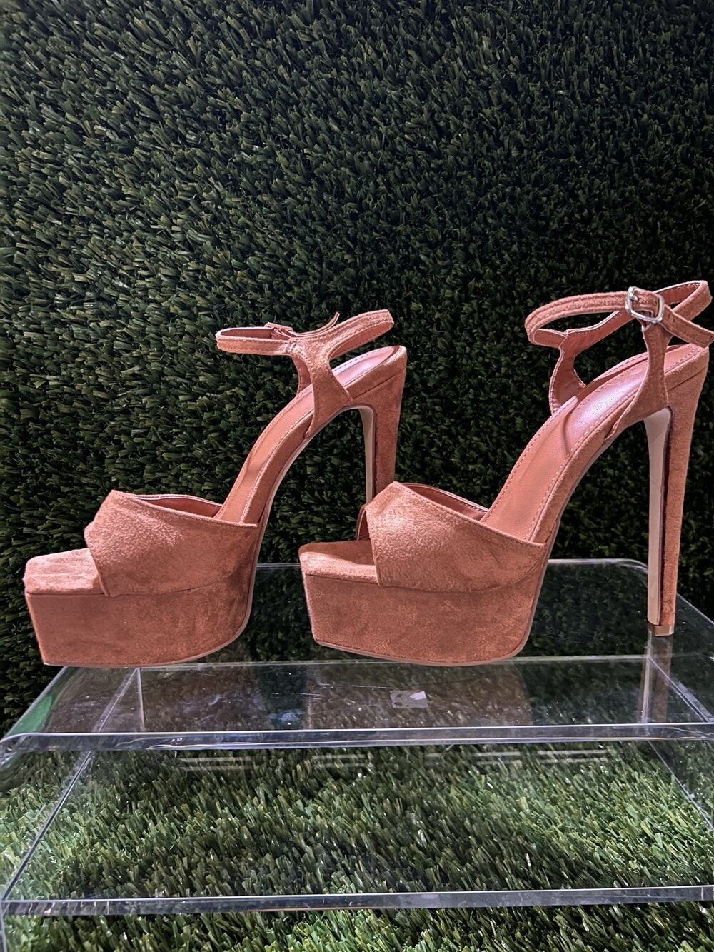 Barnes’s Genevieve Platform Heels Ankle Strap Stilettos Women's Size 6.5